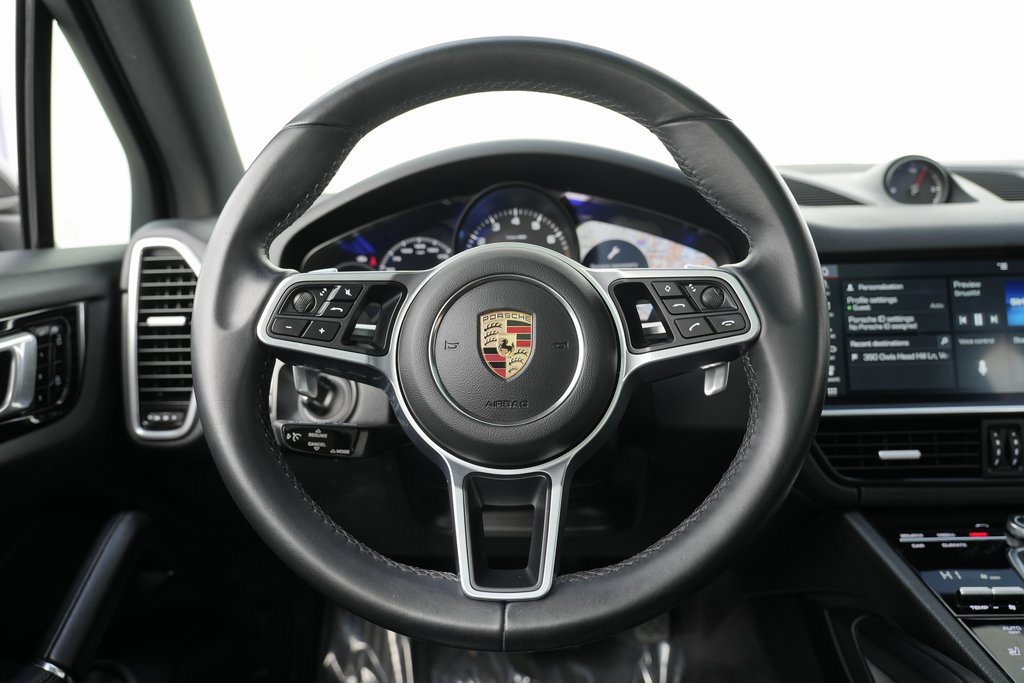 Used 2020 Porsche Cayenne image 44