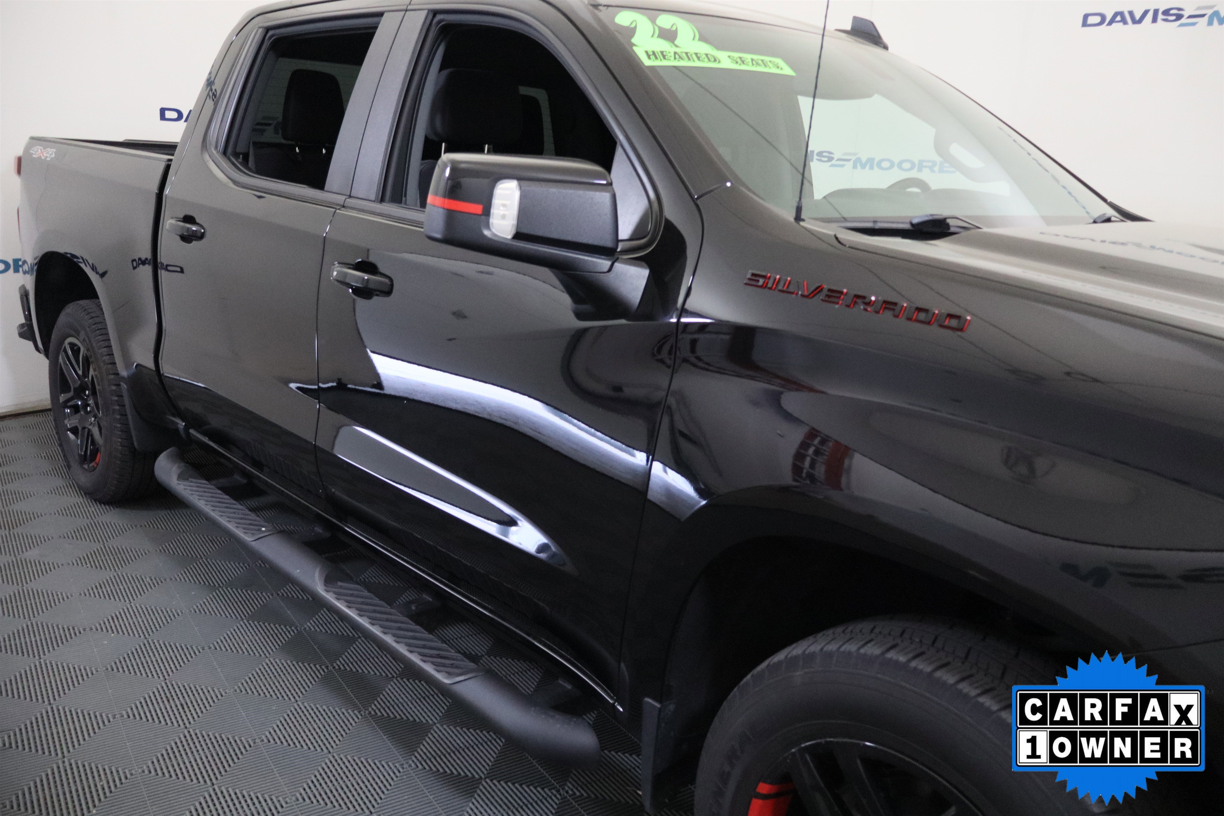 Used 2022 Chevrolet Silverado 1500 RST w/ Redline Edition image 4