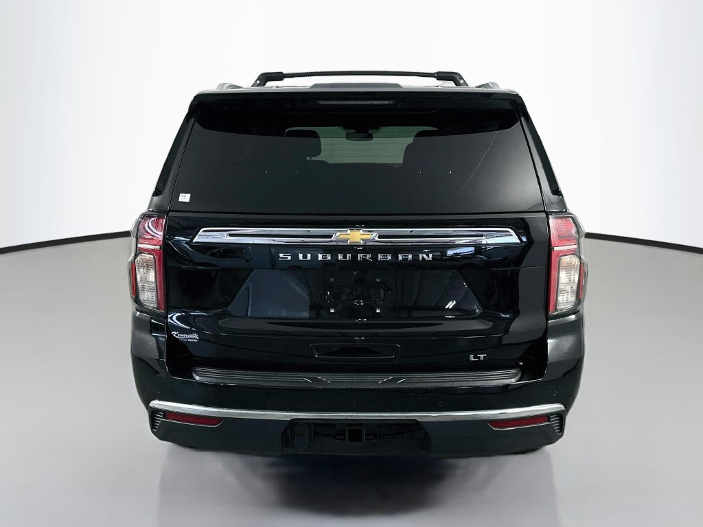 Used 2021 Chevrolet Suburban LT AWD/4WD image 6