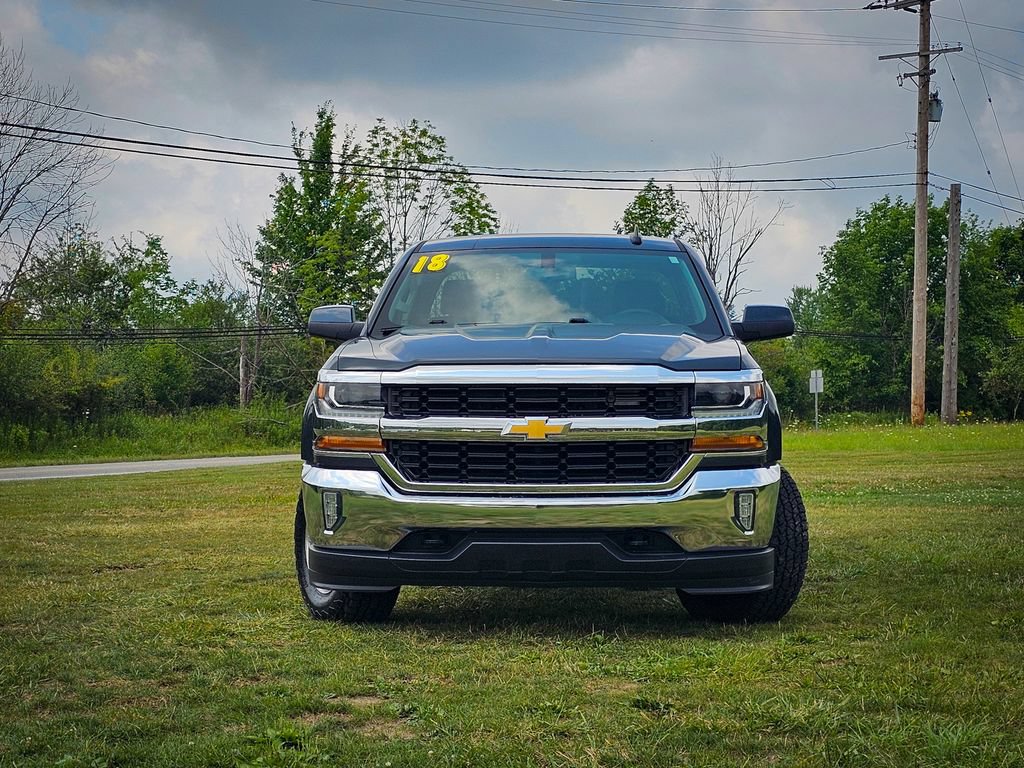 Used 2018 Chevrolet Silverado 1500 LT w/ All Star Edition AWD/4WD image 8