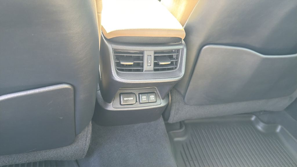 Used 2020 Lexus ES 350 Ultra Luxury w/ Accessory Package 2 FWD image 24