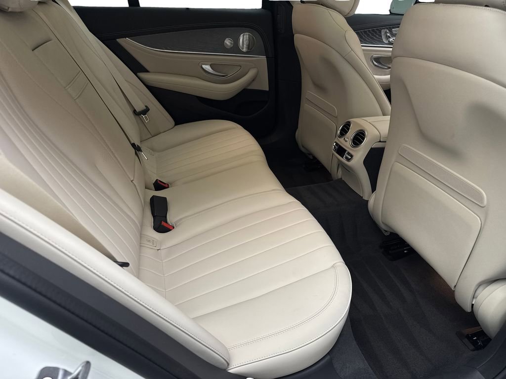 Used 2023 Mercedes-Benz E 450 4MATIC All-Terrain Wagon image 38