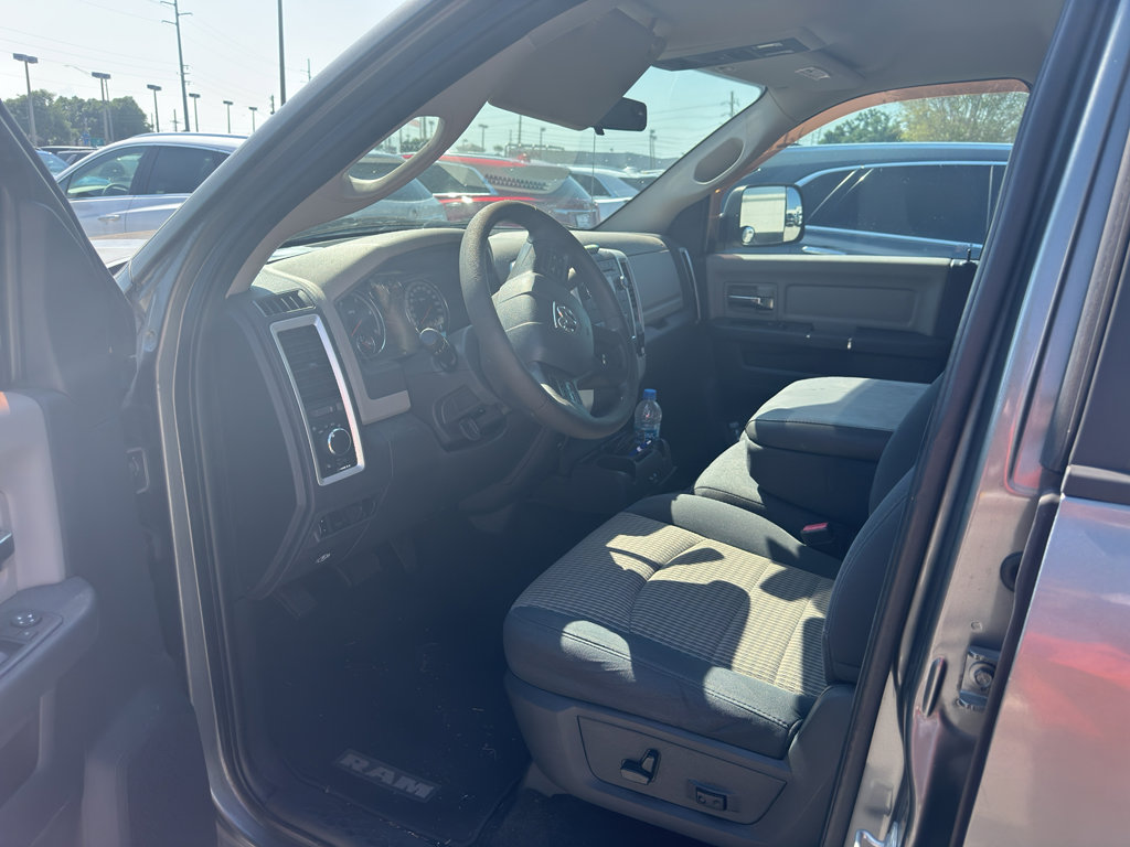 Used 2012 RAM 2500 SLT w/ Cold Weather Group RWD image 8