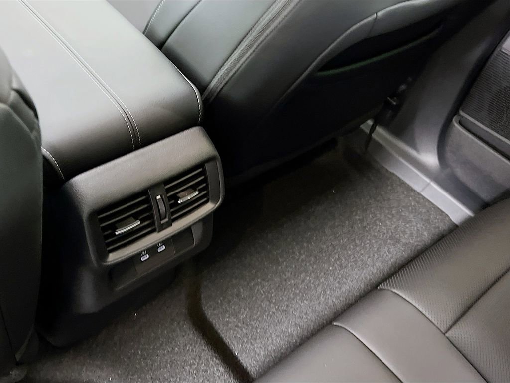 New 2026 Nissan Murano SL image 23