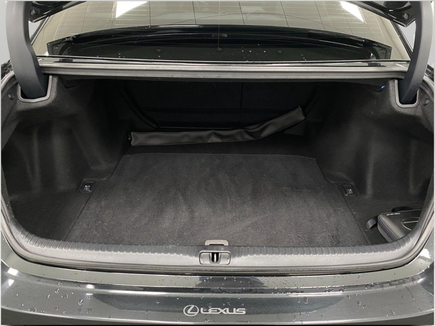 Used 2024 Lexus RC 350 F Sport AWD/4WD image 5