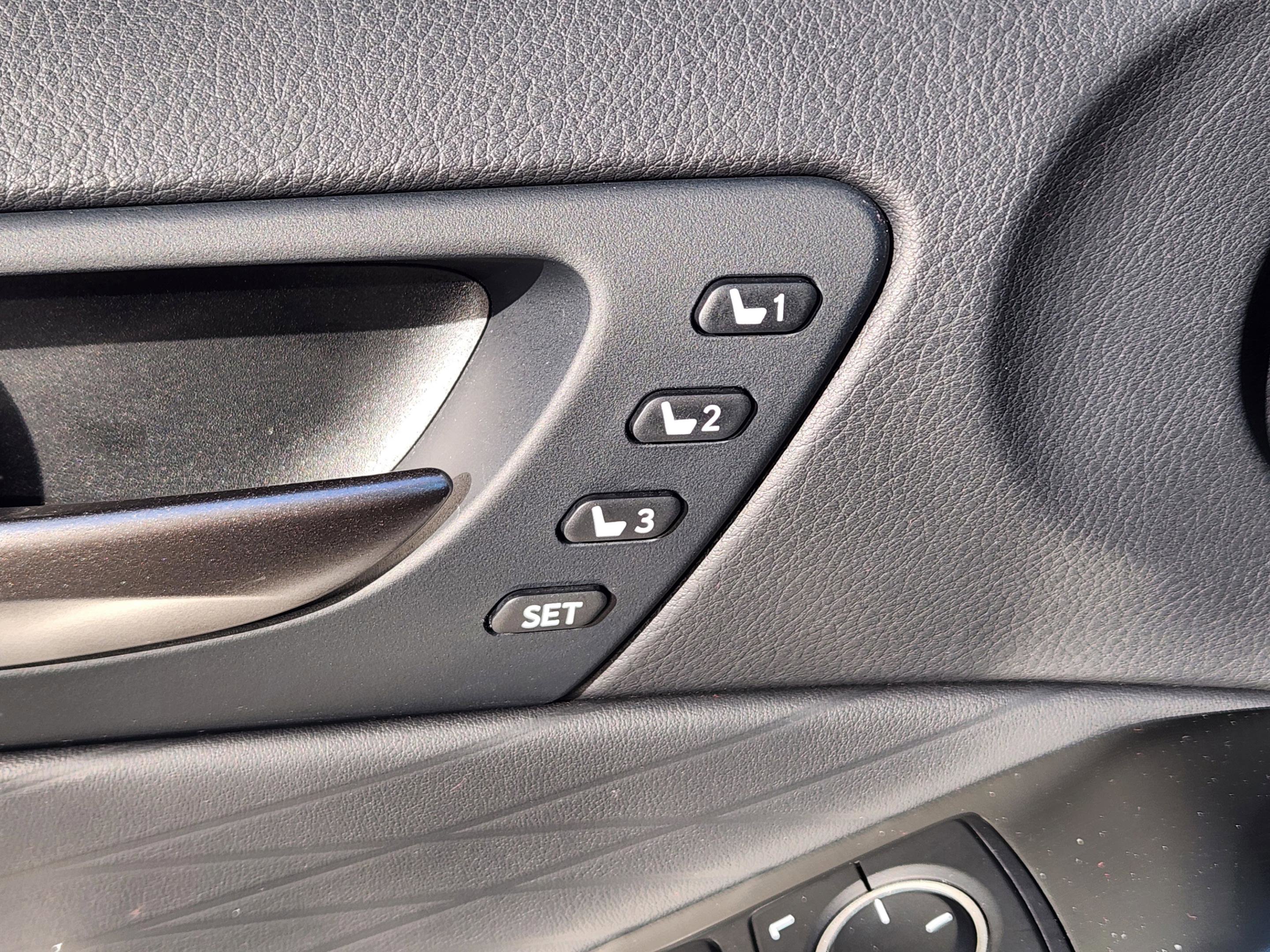 Used 2024 Lexus IS 500 500 F SPORT Performance Premiu image 22