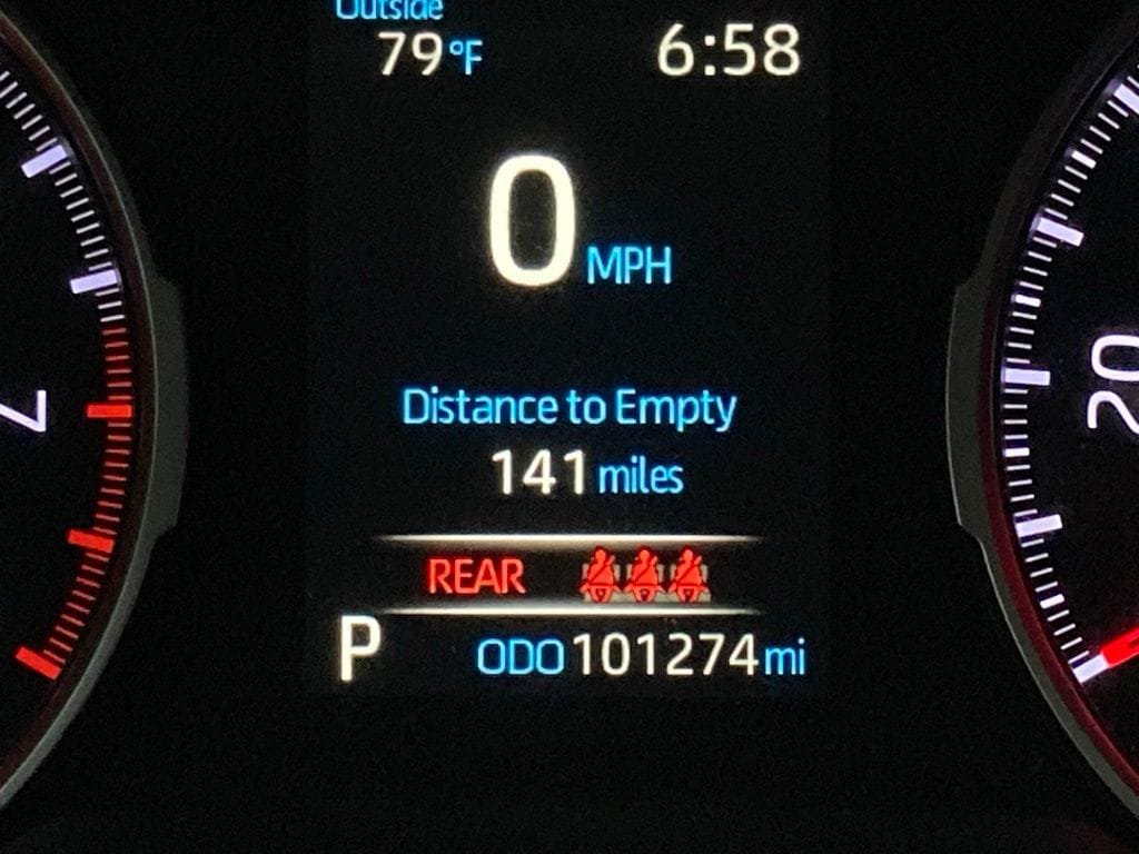 Used 2019 Toyota RAV4 LE FWD image 13