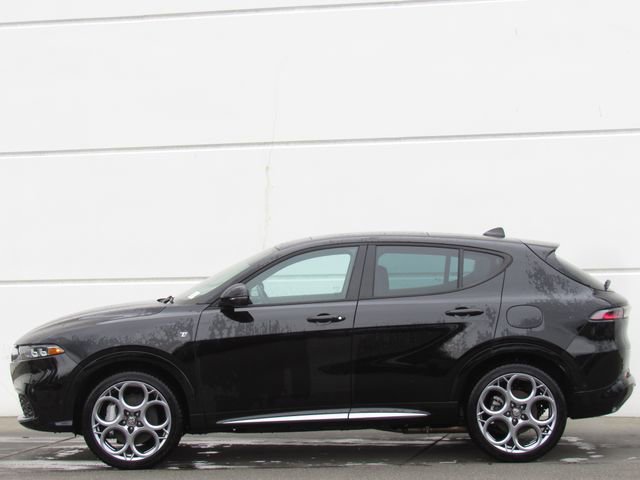 Used 2024 Alfa Romeo Tonale Ti w/ Active Assist Package AWD/4WD image 4
