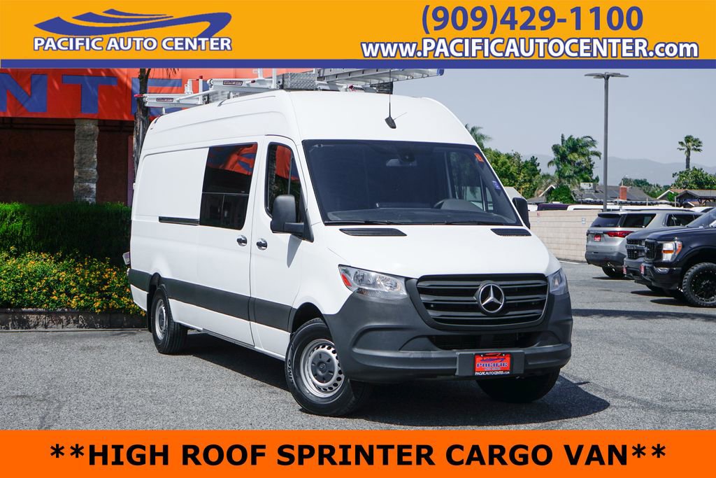 Used 2019 Mercedes-Benz Sprinter 170 Cargo image 1