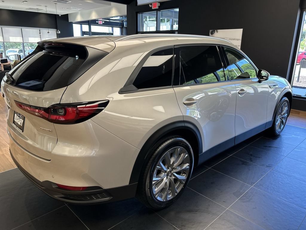 New 2026 MAZDA CX-90 3.3 Turbo w/ Preferred Package AWD/4WD image 9