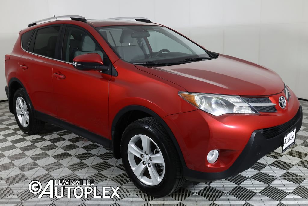 Used 2014 Toyota RAV4 XLE FWD image 3