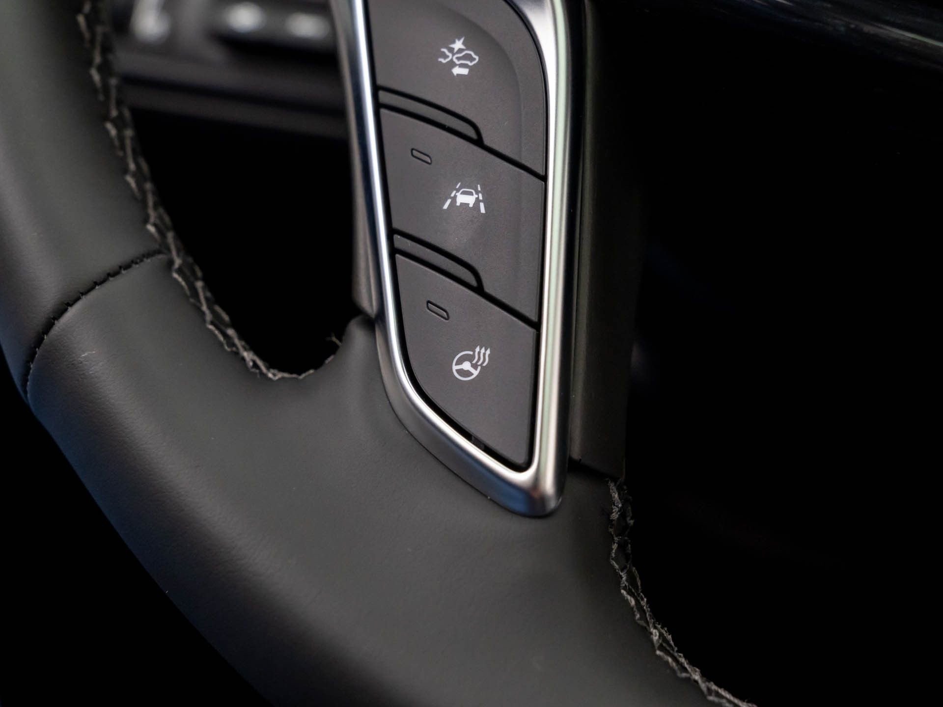 New 2025 Cadillac XT5 Premium Luxury w/ Technology Package image 16