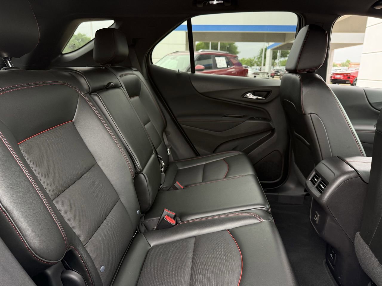 Certified 2024 Chevrolet Equinox RS w/ RS Leather Package image 24