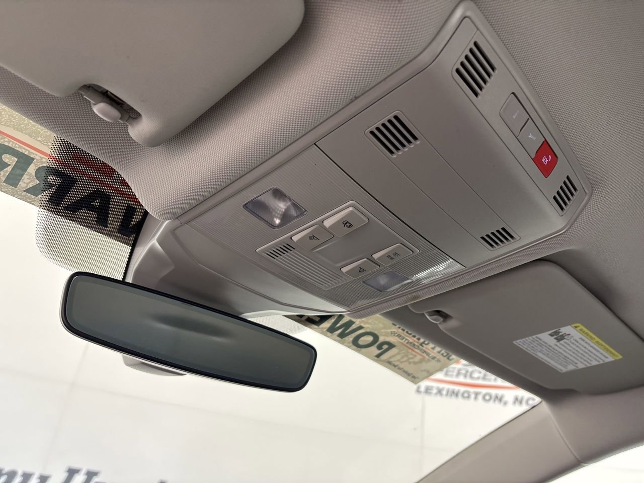 Used 2024 Volkswagen Jetta SE image 17