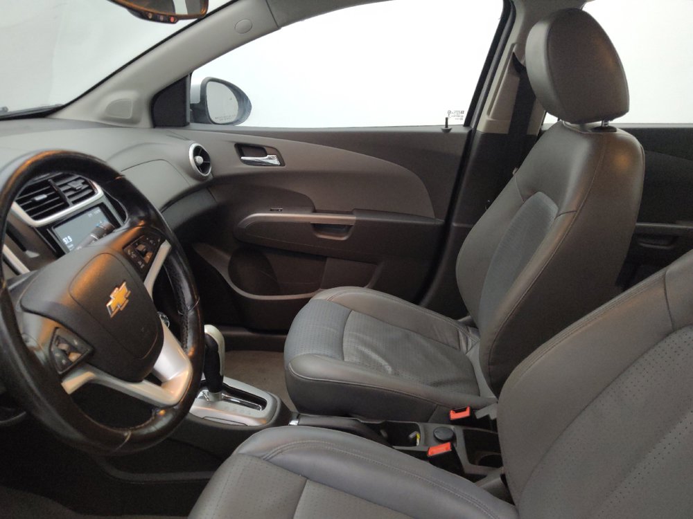 Used 2017 Chevrolet Sonic Premier FWD image 17