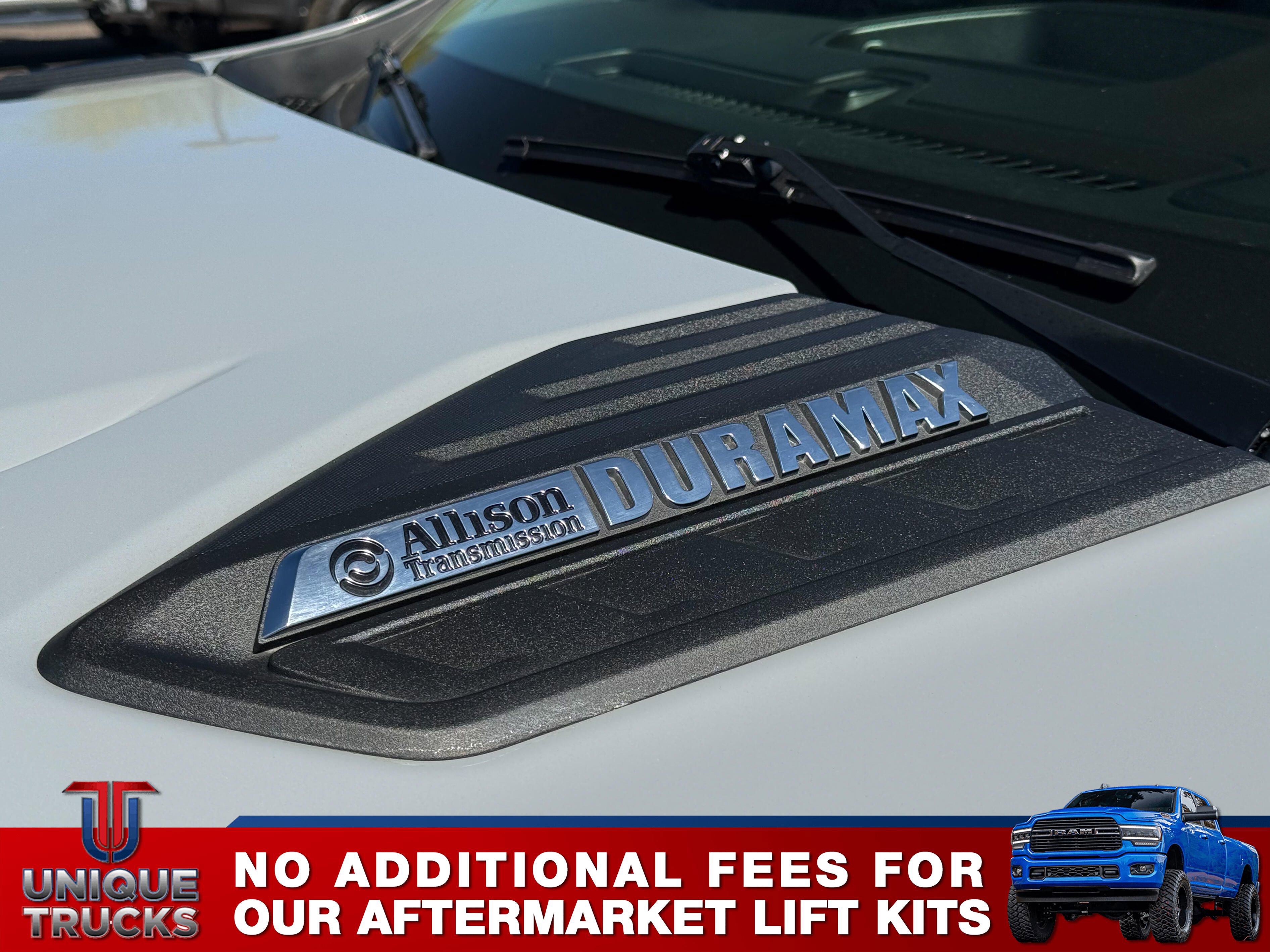 Used 2025 Chevrolet Silverado 2500 Custom w/ Custom Value Package image 10