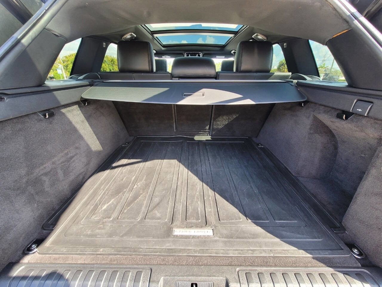 Used 2015 Land Rover Range Rover Sport Supercharged image 10