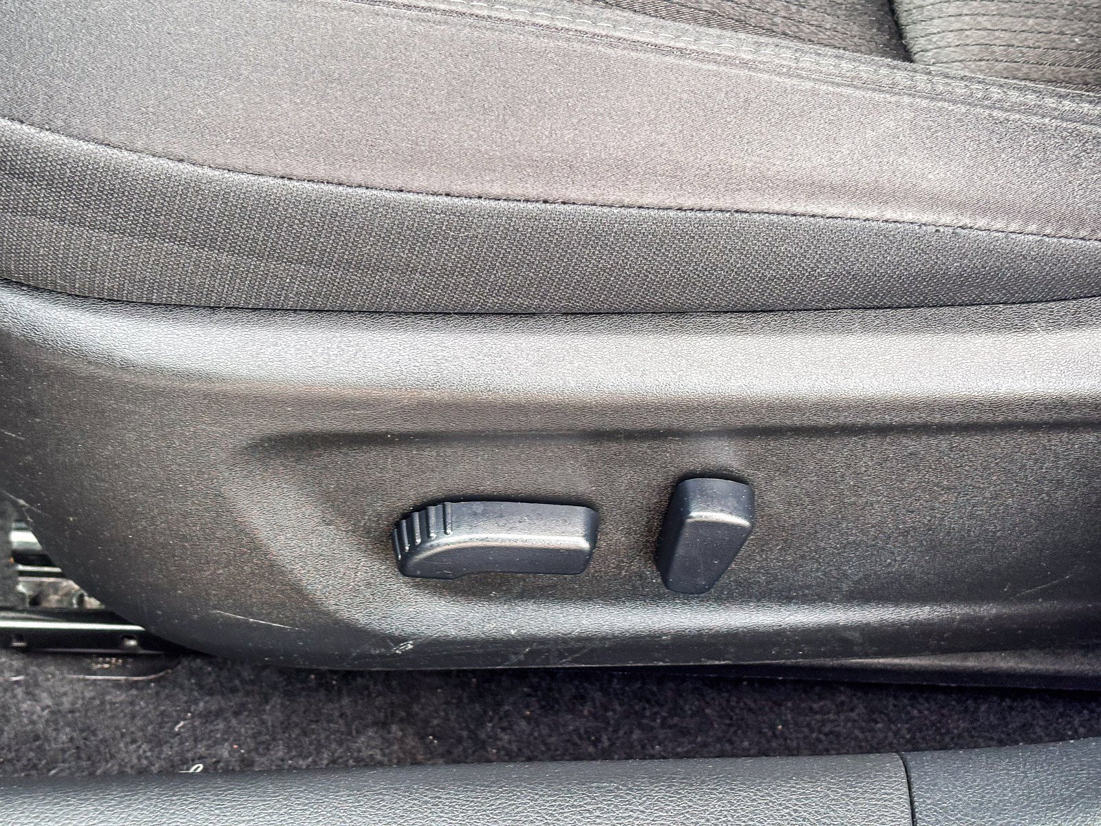 Used 2024 Nissan Altima 2.5 SV image 23