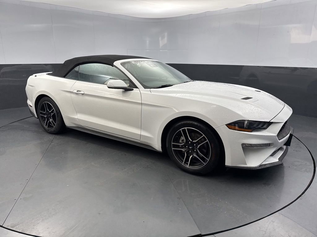 Used 2023 Ford Mustang Premium image 7