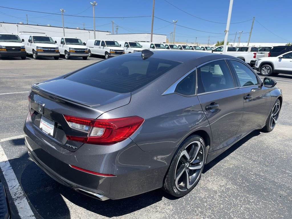 Used 2019 Honda Accord Sport image 9