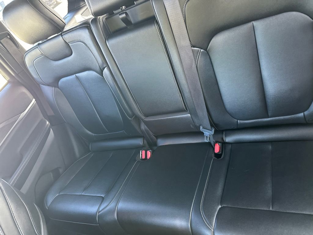 Used 2024 Jeep Grand Cherokee Limited image 9