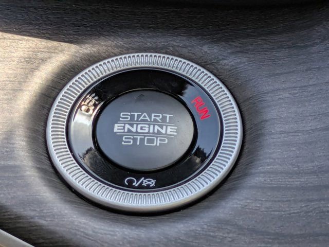 New 2025 Jeep Grand Cherokee Limited w/ Trailer Tow Package image 25