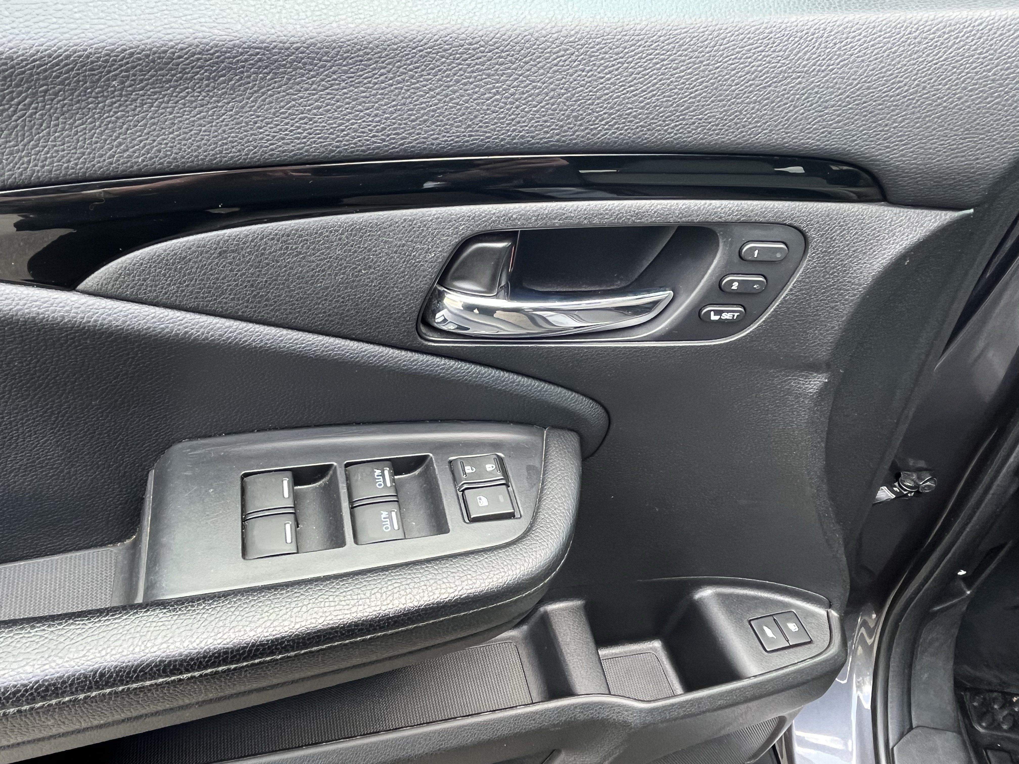 Used 2020 Honda Passport Touring image 14