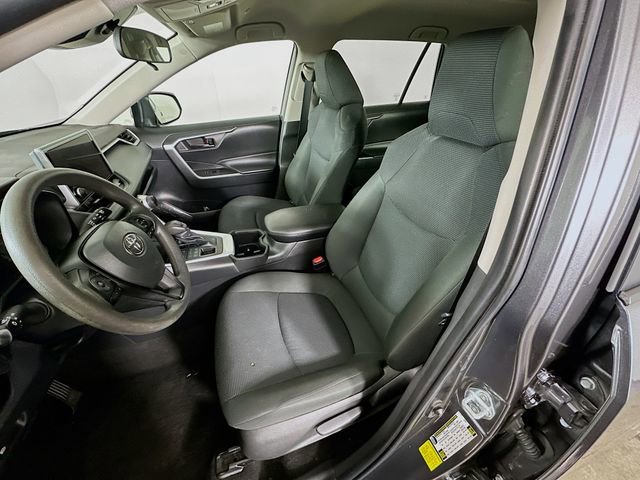 Used 2023 Toyota RAV4 LE image 26