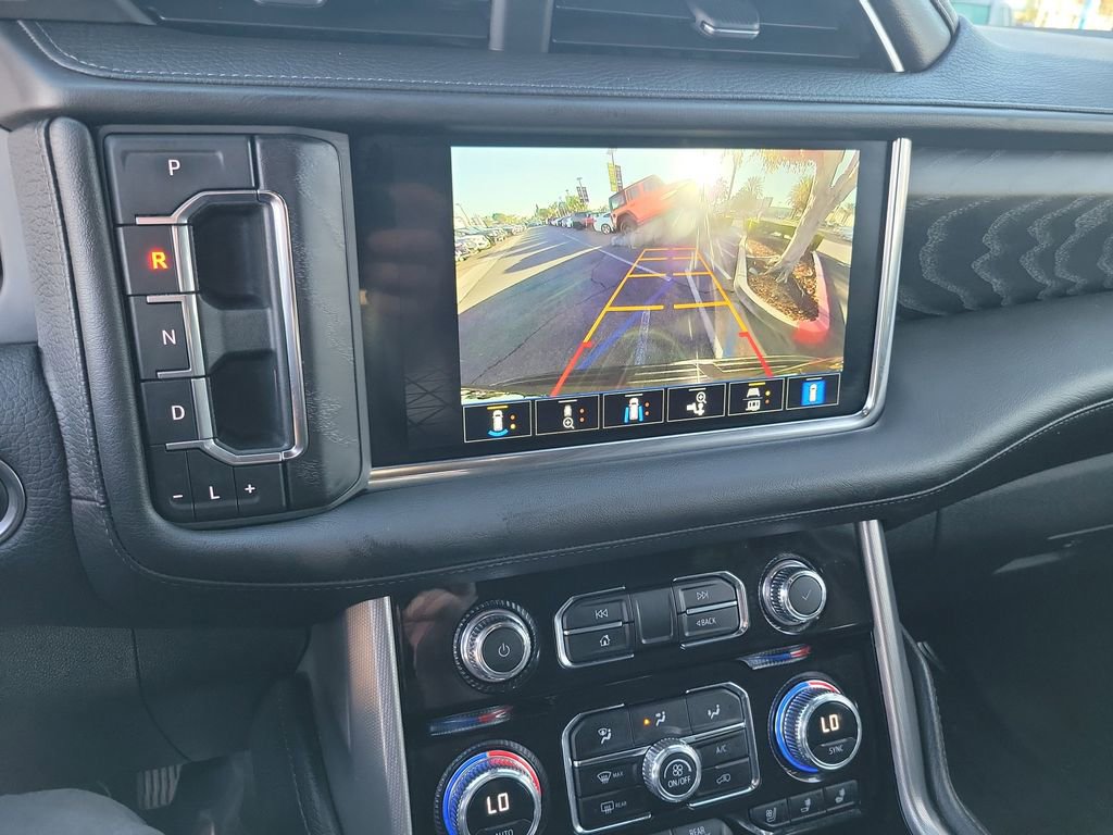 Used 2023 GMC Yukon Denali image 10