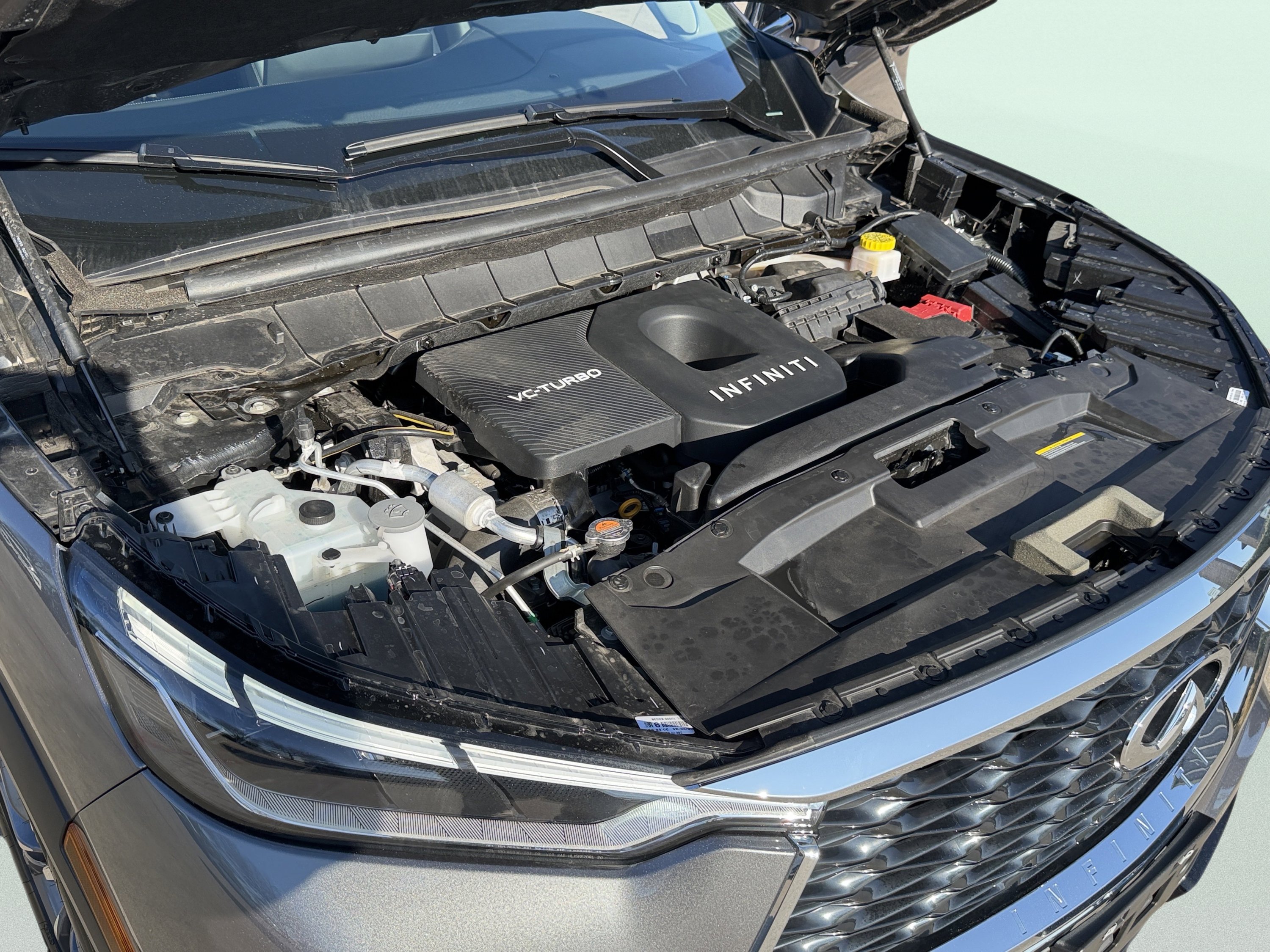 Used 2025 INFINITI QX60 Luxe FWD image 11