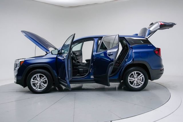 Used 2022 GMC Terrain SLE AWD/4WD image 19