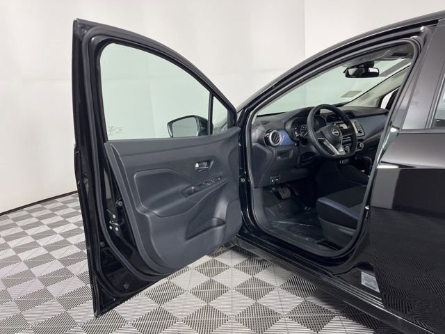 New 2025 Nissan Versa SV w/ Trunk Package image 16