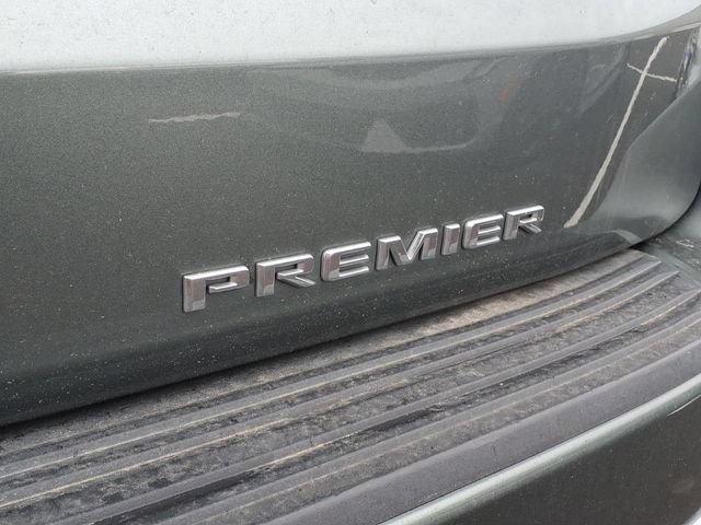 Used 2023 Chevrolet Suburban Premier AWD/4WD image 27