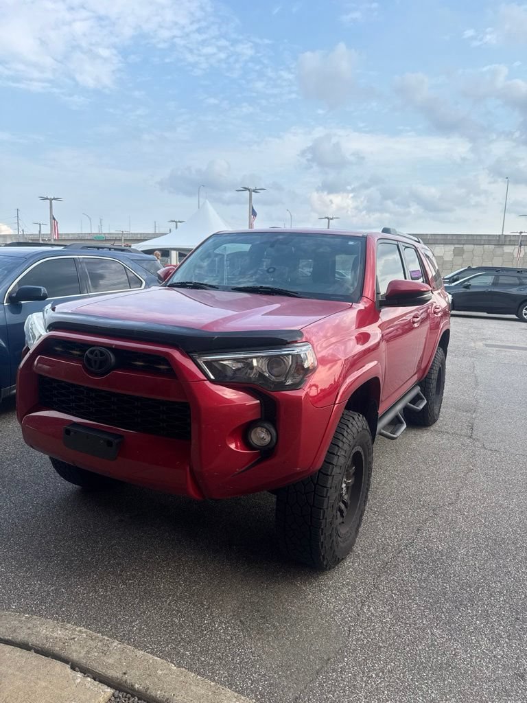 Used 2019 Toyota 4Runner SR5 Premium AWD/4WD image 1