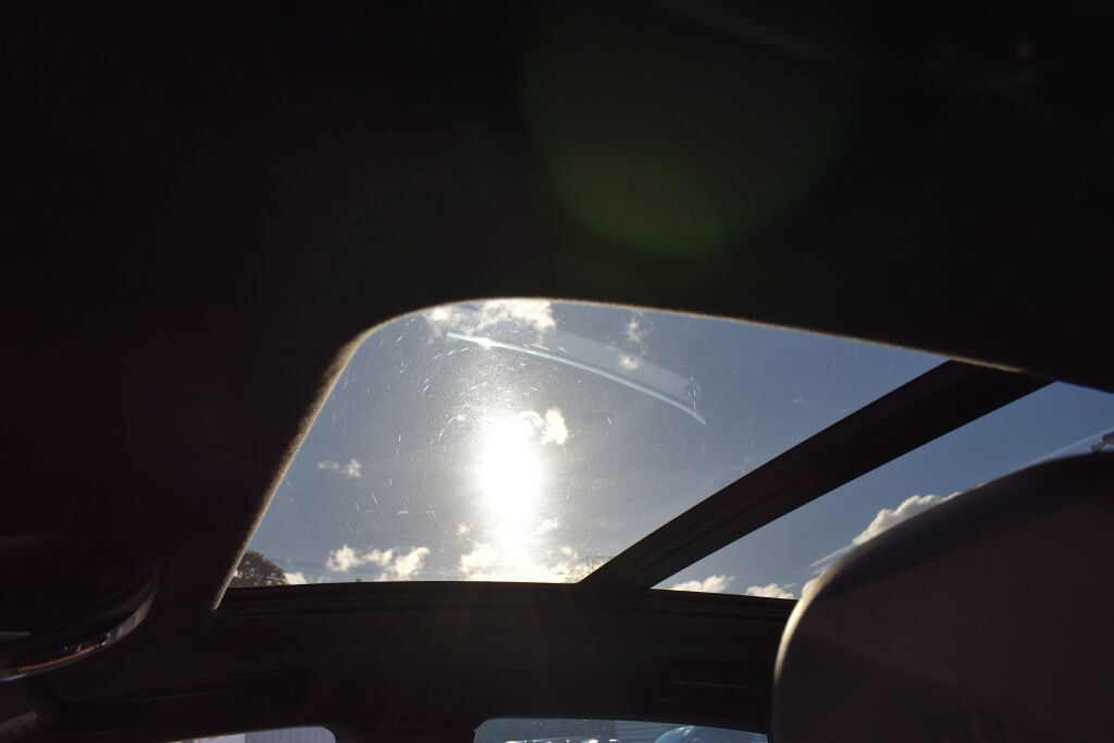 Used 2020 Maserati Levante 3.0L image 16