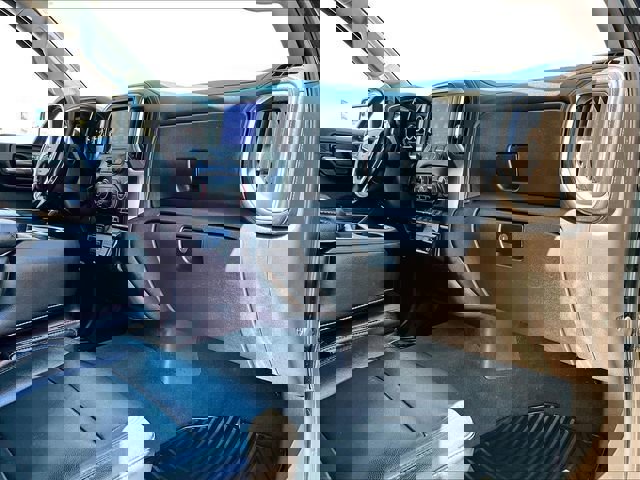 Used 2019 Chevrolet Silverado 1500 RST w/ All-Star Edition image 14