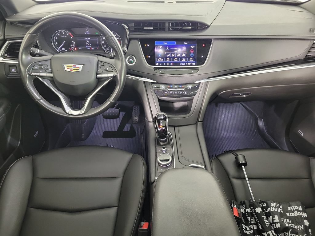 Used 2024 Cadillac XT6 Luxury w/ LPO, Floor Liner Package AWD/4WD image 16