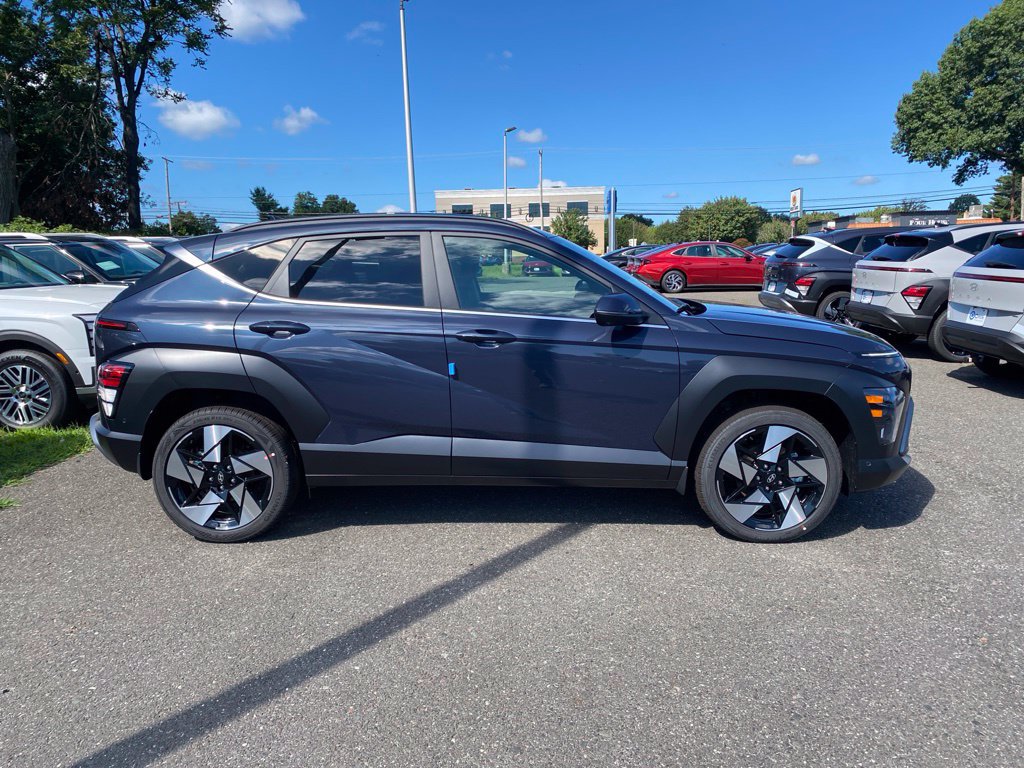 New 2027 Hyundai Kona Limited AWD/4WD image 2
