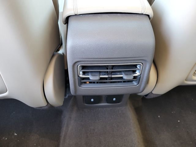 Certified 2023 Lincoln Corsair AWD w/ Equipment Group 101A image 23