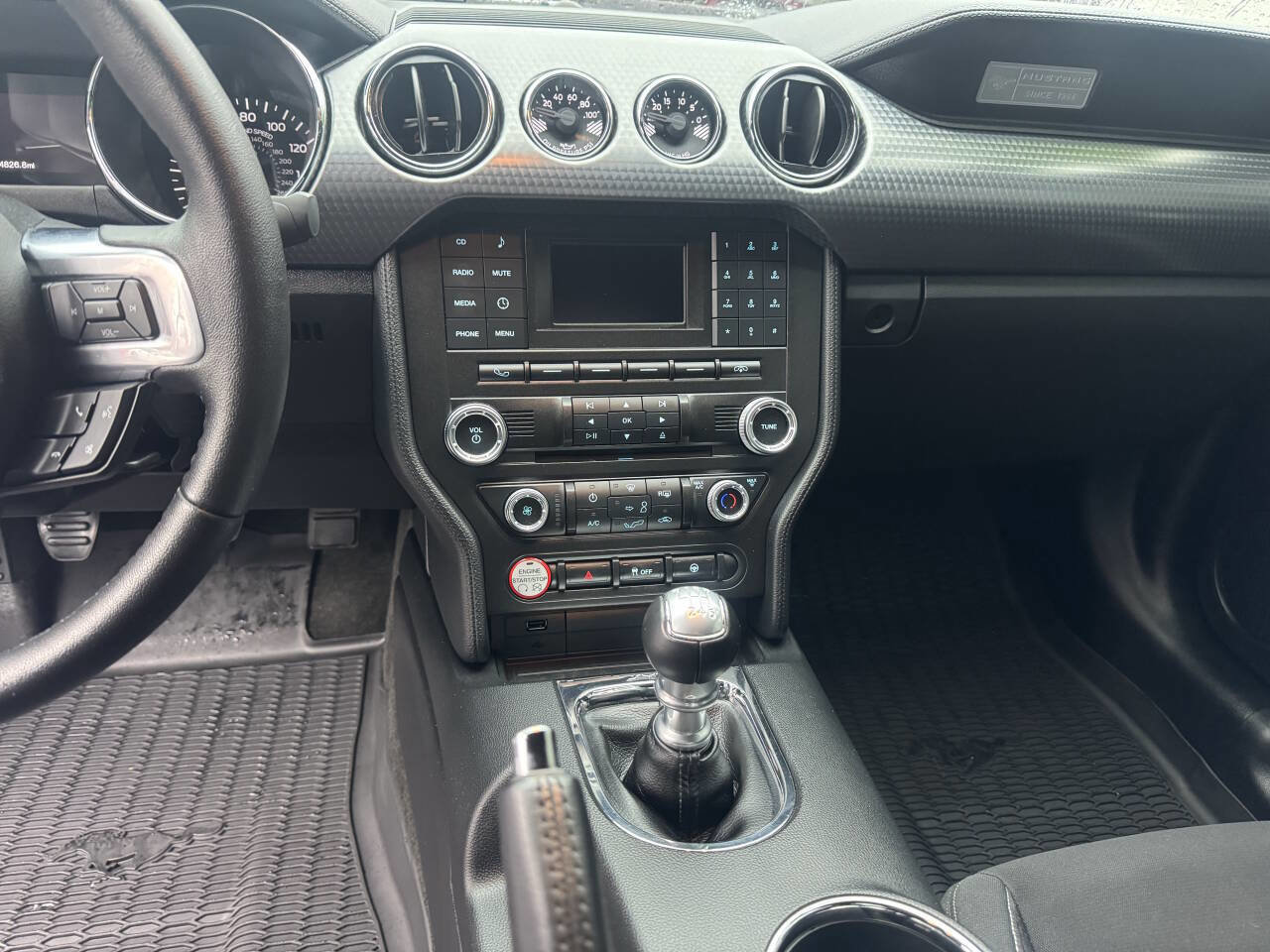 Used 2017 Ford Mustang GT w/ GT Performance Package image 6