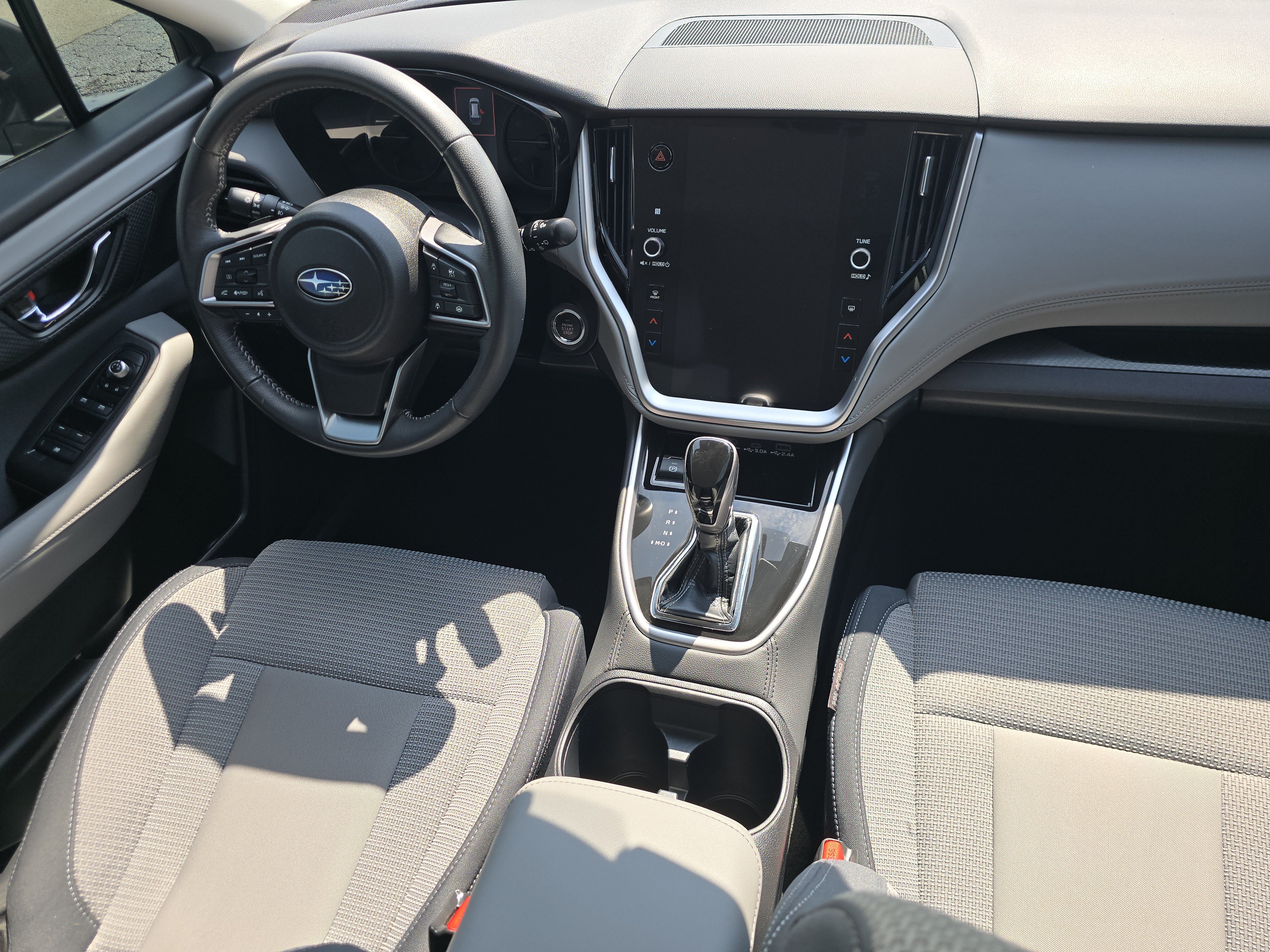 Certified 2023 Subaru Outback Premium AWD/4WD image 18