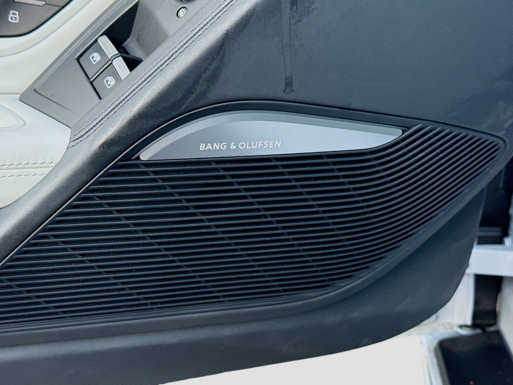 Used 2023 Audi R8 V10 performance w/ Carbon Exterior Package RWD image 21