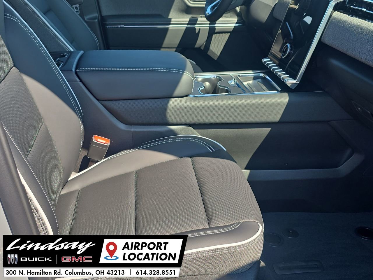 New 2026 GMC Sierra EV Elevation w/ LPO, Elevation Dark Package image 27