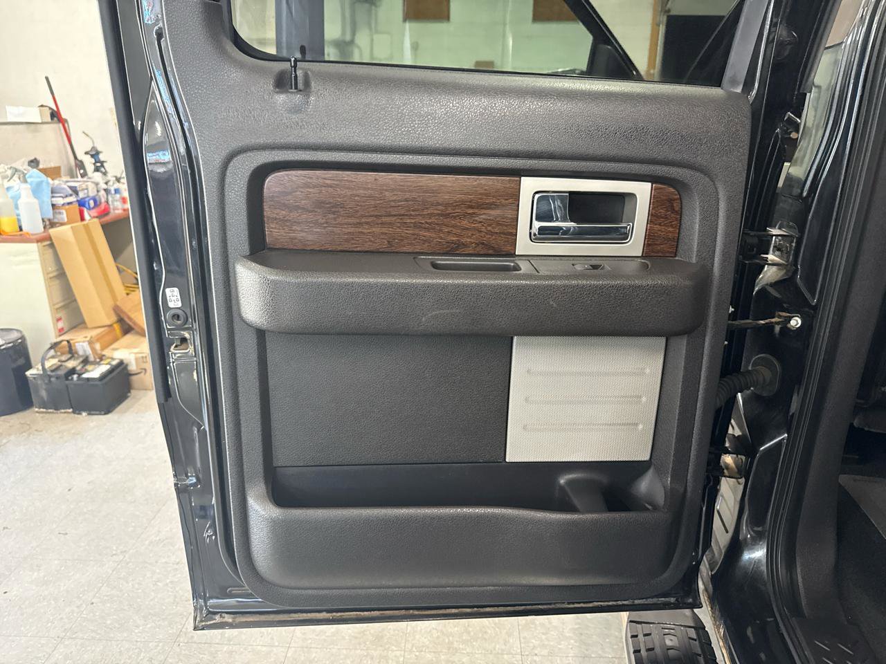 Used 2013 Ford F150 Lariat w/ Mid Equipment Group image 38