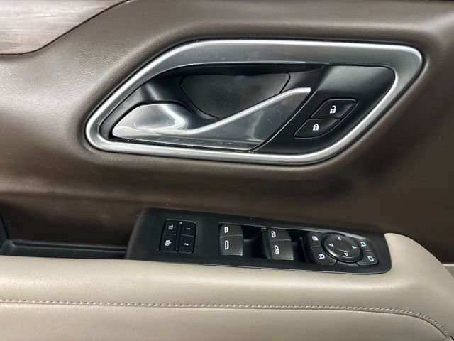 Used 2021 Chevrolet Tahoe LT w/ LT Signature Package image 26