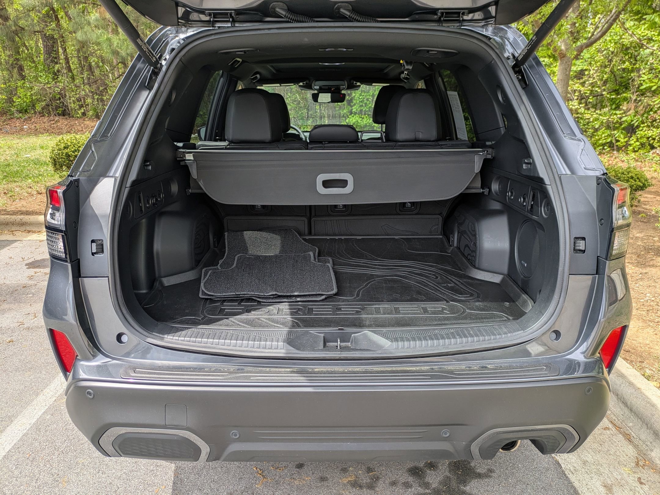 Used 2025 Subaru Forester Limited AWD/4WD image 31