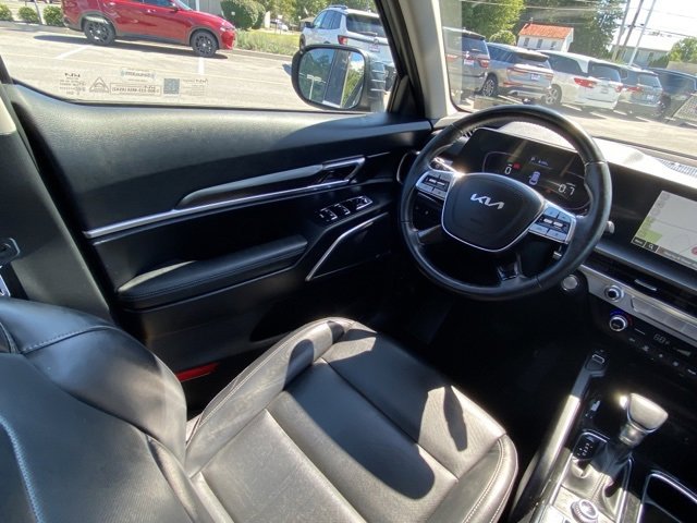 Used 2023 Kia Telluride S image 26