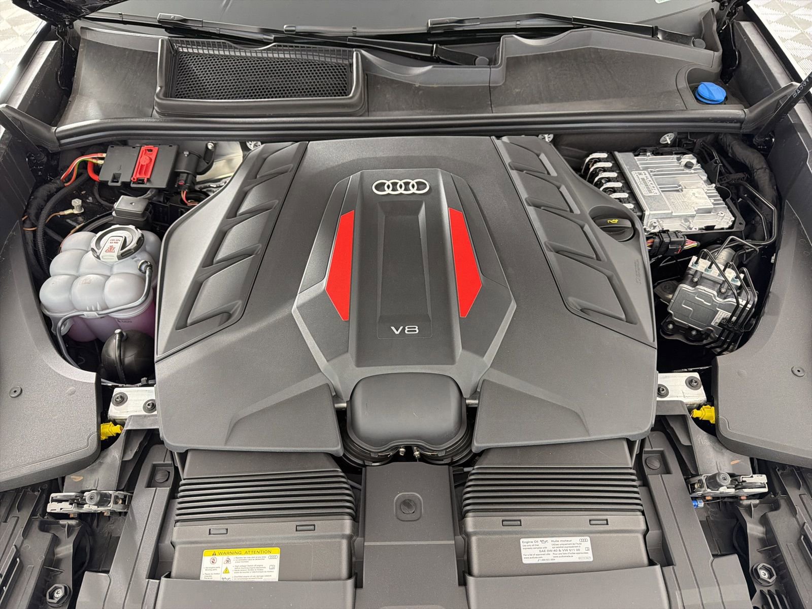 New 2026 Audi SQ8 Prestige image 25