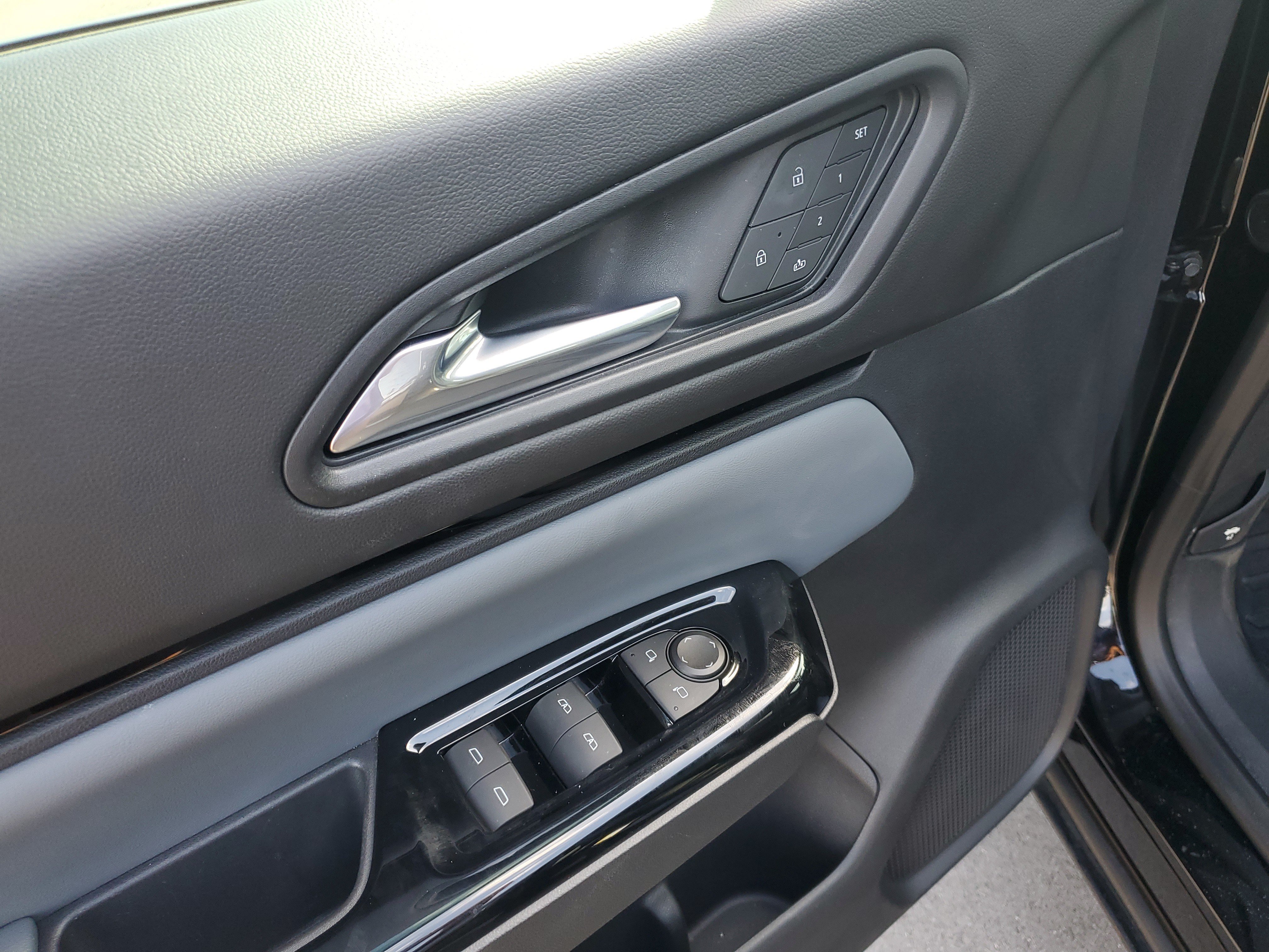 Used 2024 Honda Prologue Touring image 10