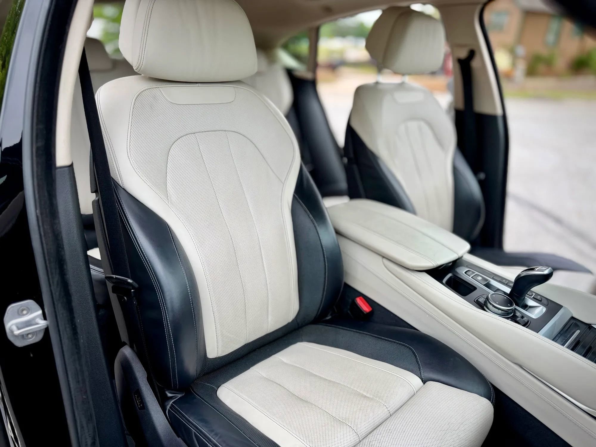 Used 2016 BMW X6 sDrive35i RWD image 15